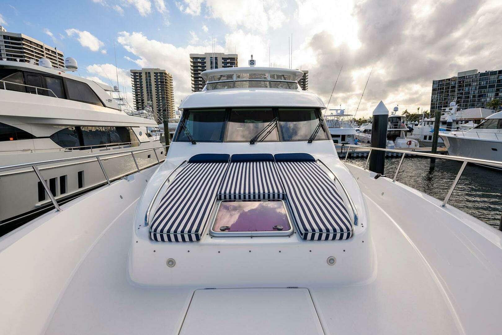 2009 Pacific Mariner — - Image 8