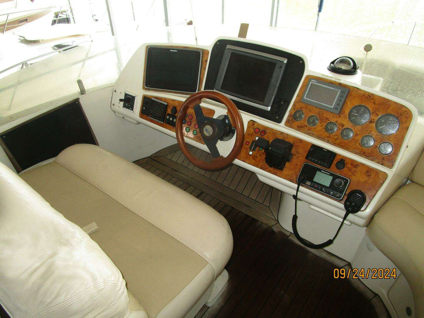 2002 Sealine T47 - Image 21