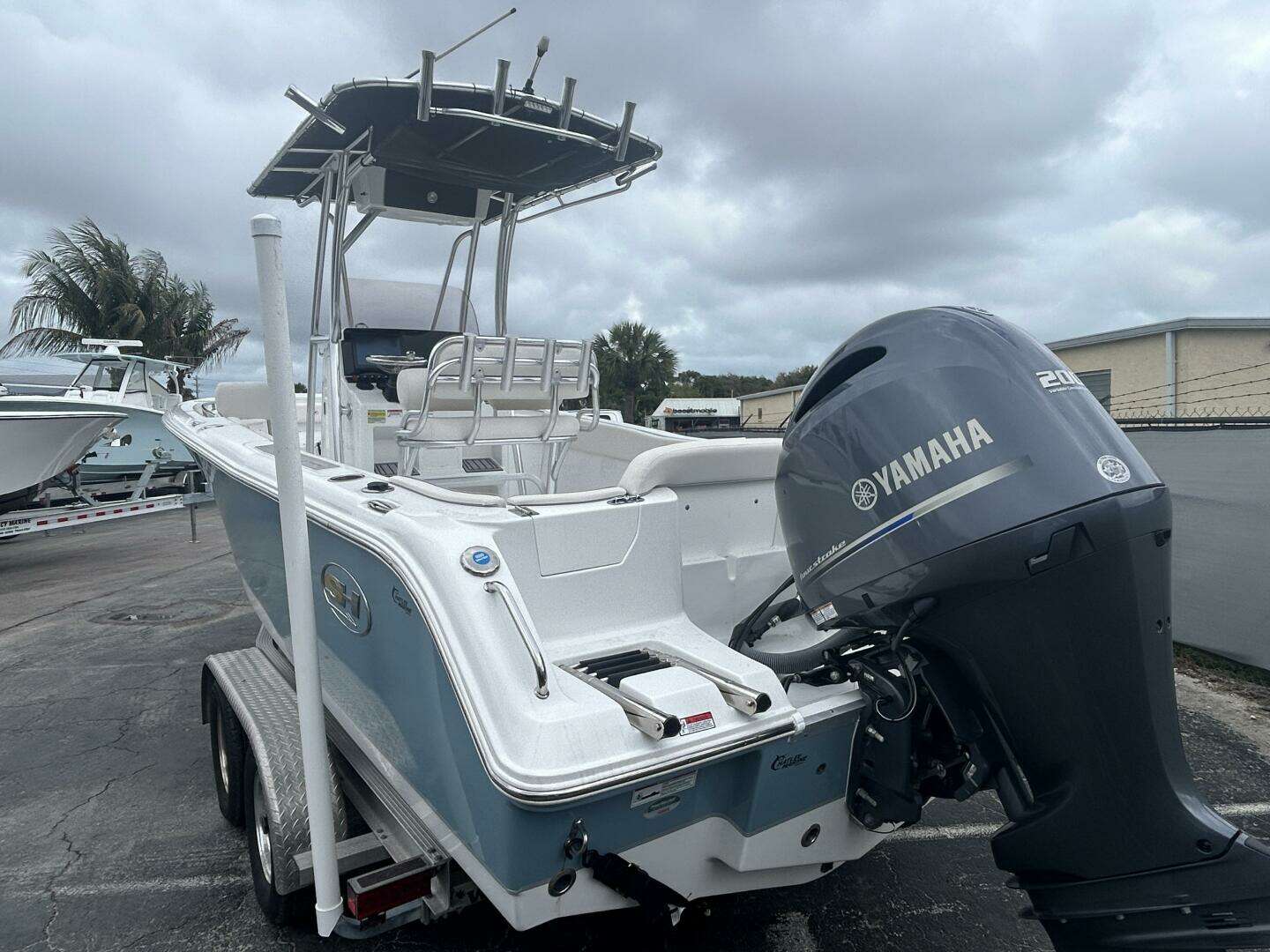 2023 Sea Hunt 234 Ultra - Image 6