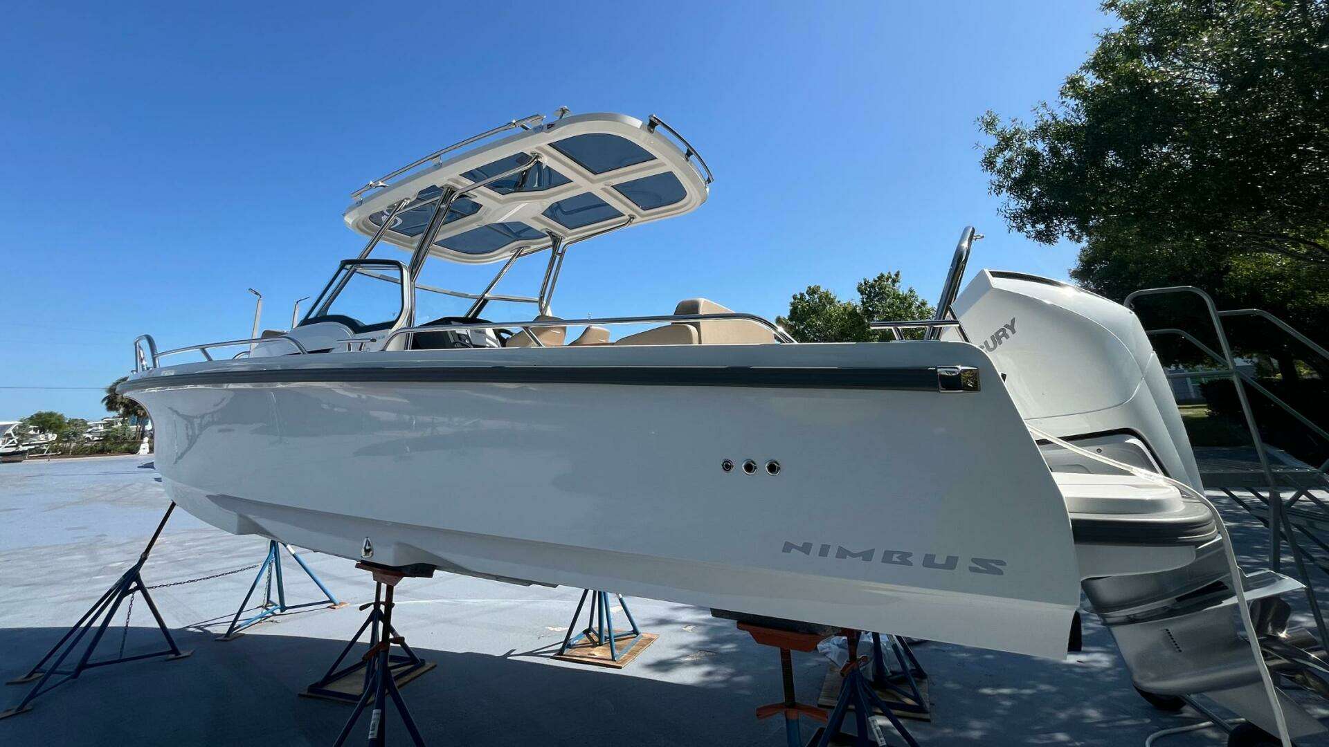 2024 Nimbus Tender 8 - Image 28