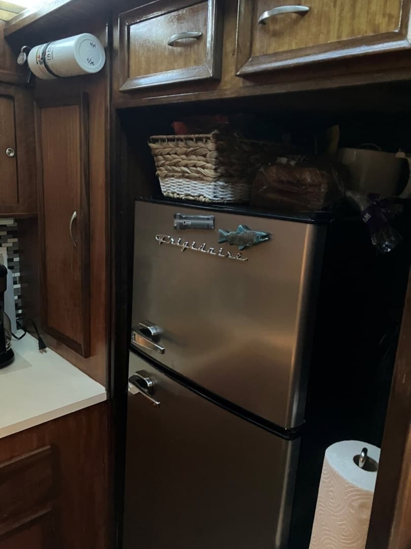 1972 Hatteras Double Cabin - Image 7