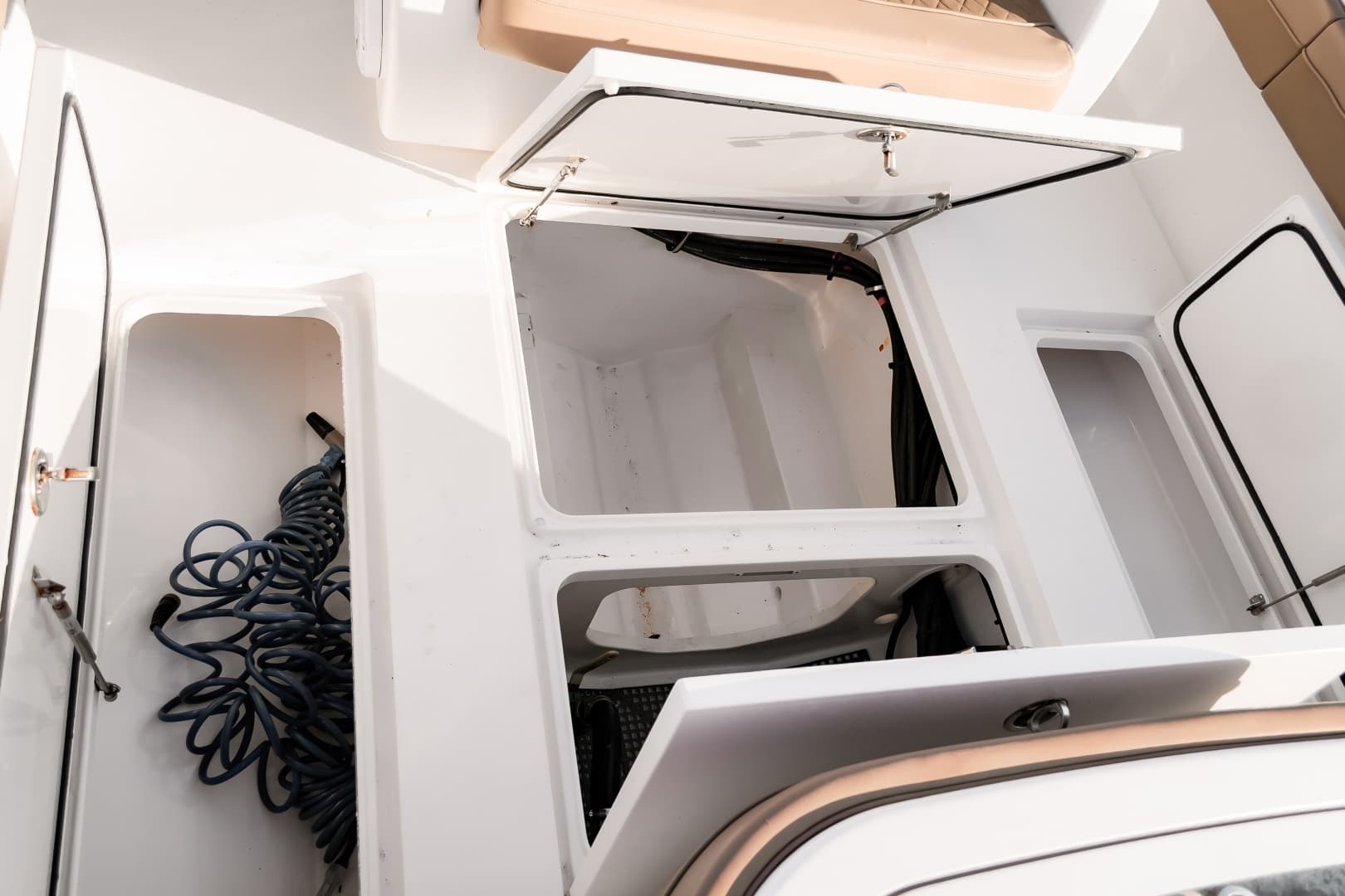 2020 Valhalla Boatworks V37 - Image 41