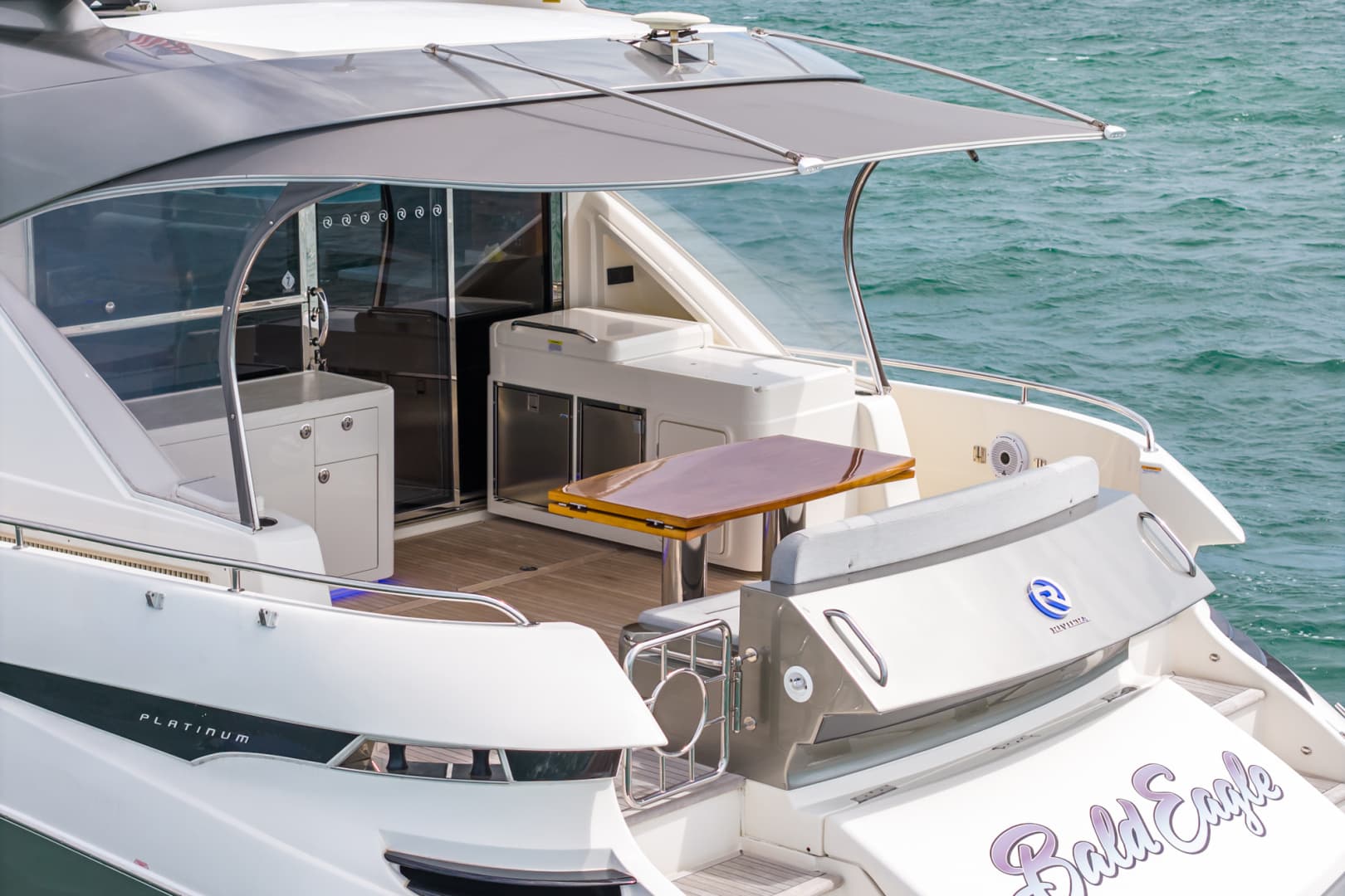 2024 Riviera 6000 SPORT YACHT - Image 16