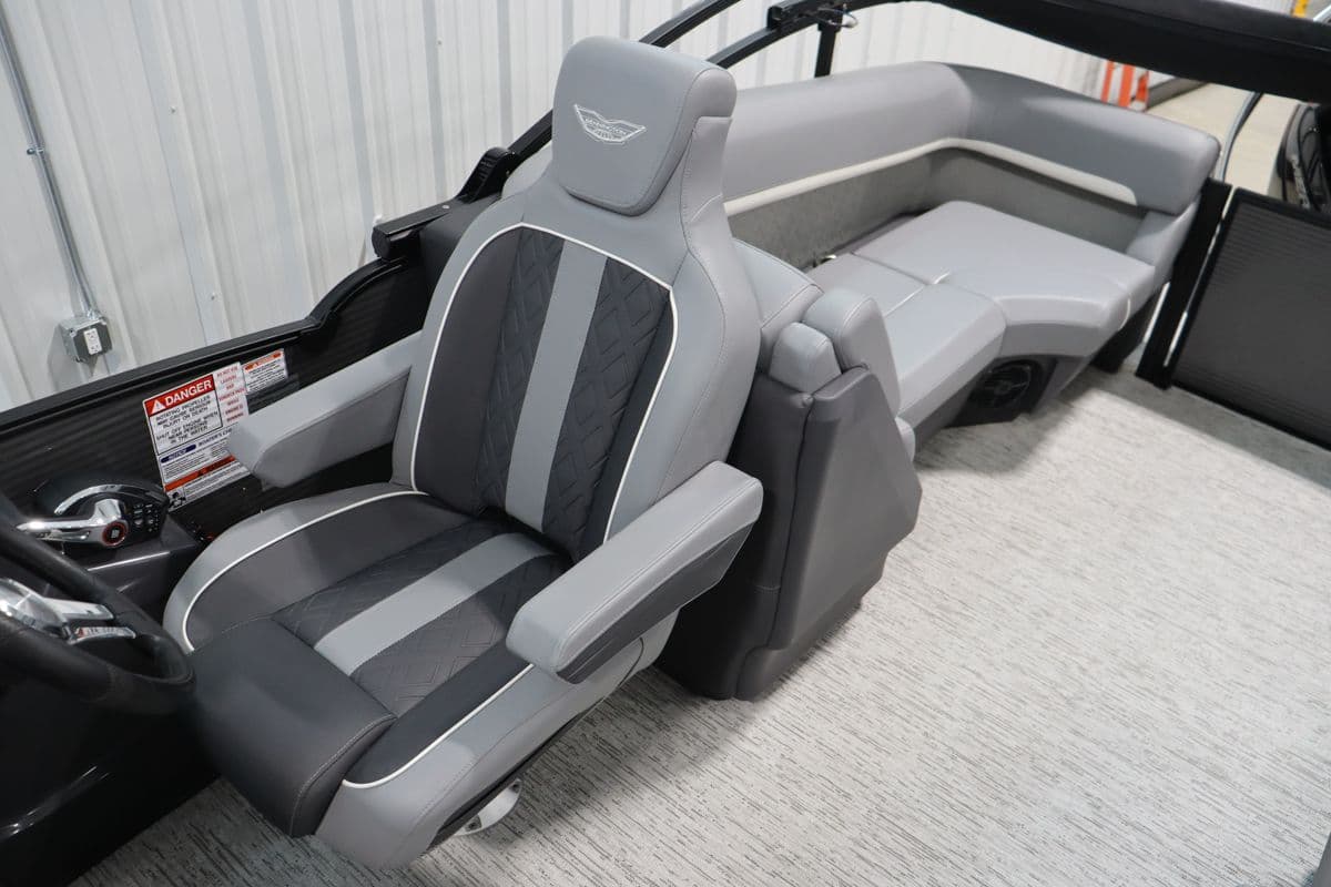 2025 Bennington 24MFB - 20