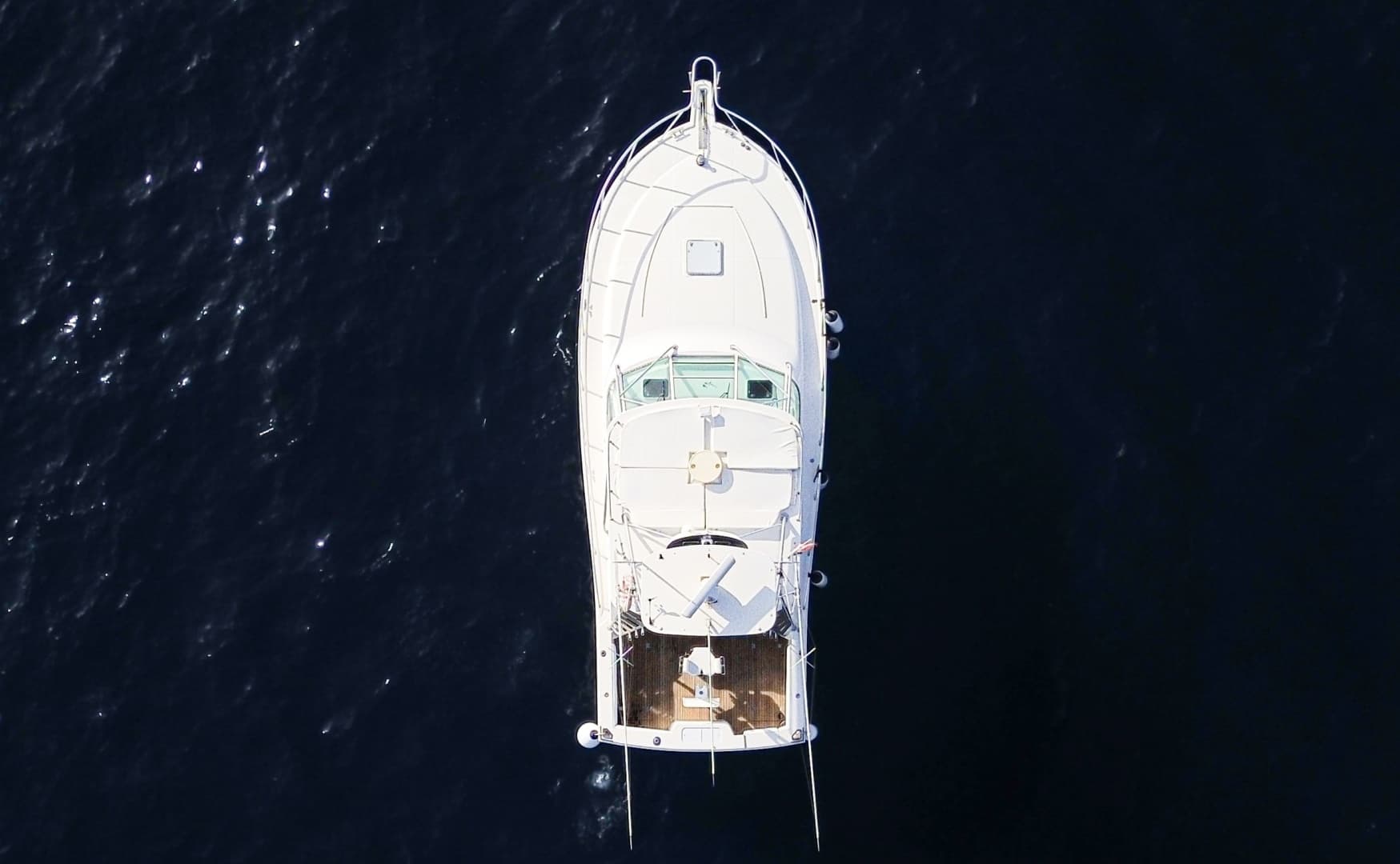 2005 Cabo 40 Hardtop Express - Image 7