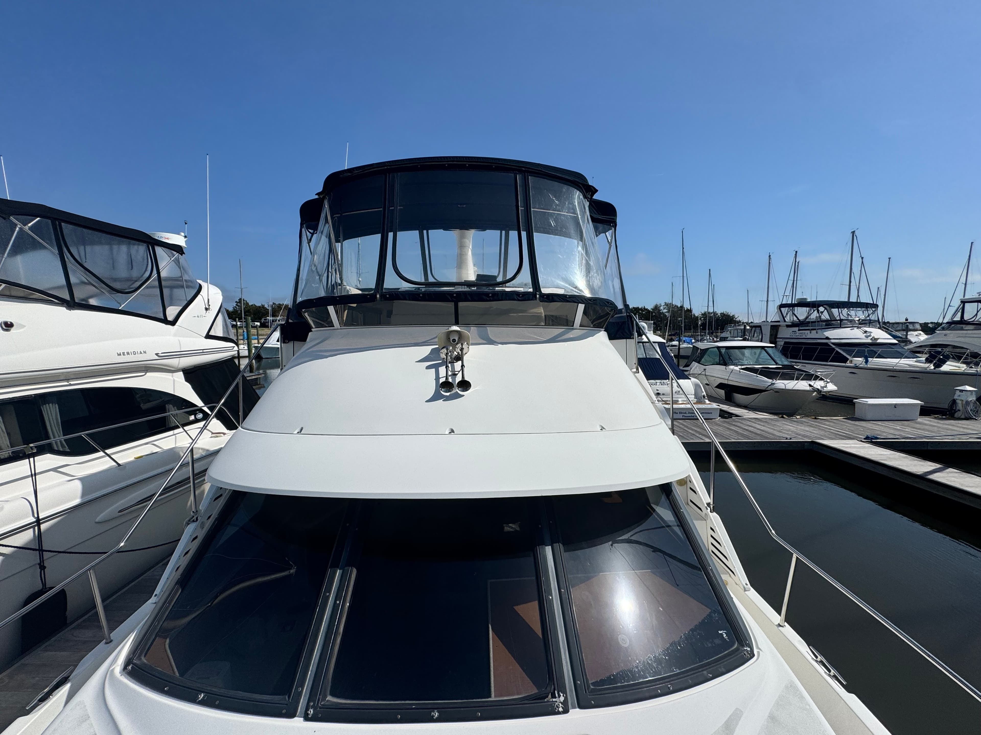 2000 Silverton 392 Motor Yacht - 5