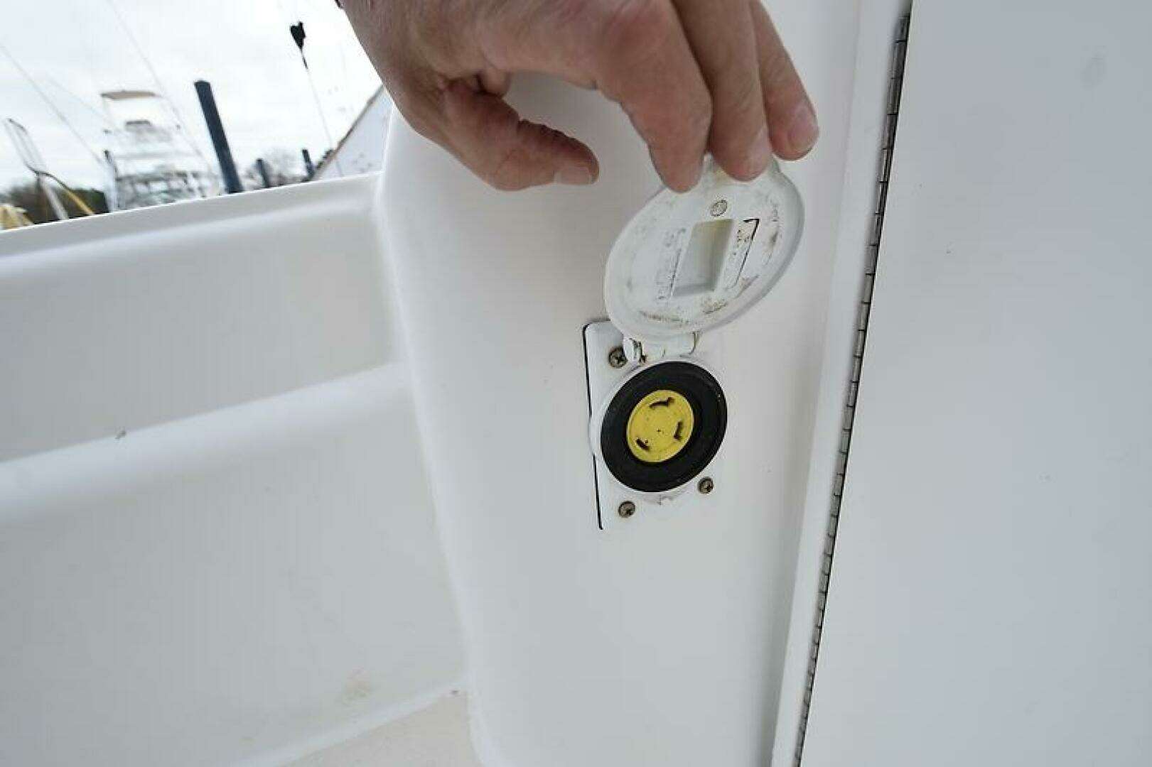 2006 Ocean 46 Super Sport - Image 34
