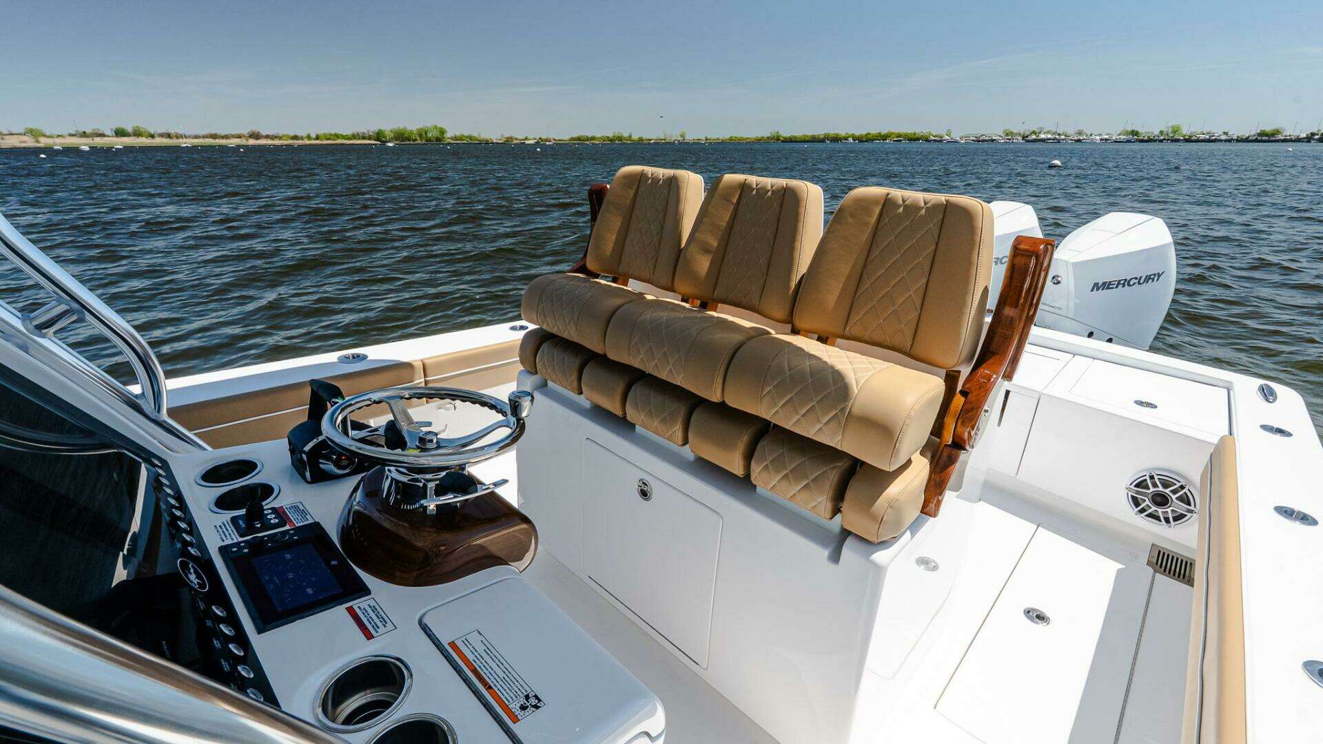 2025 Valhalla Boatworks V-29 Hybrid - Image 25