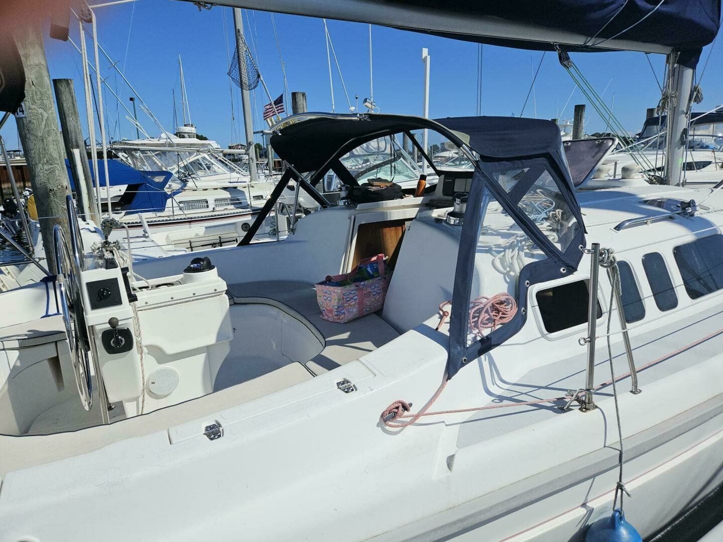 1996 Hunter 336 - Image 31