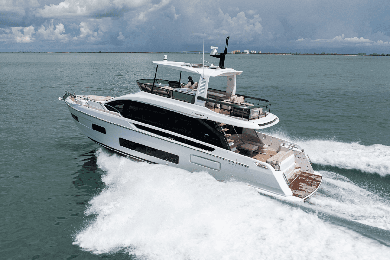 2026 Azimut Fly 62 - Image 2