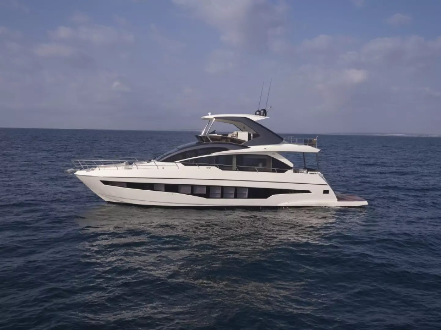 2022 Astondoa 66 Flybridge - Image 2