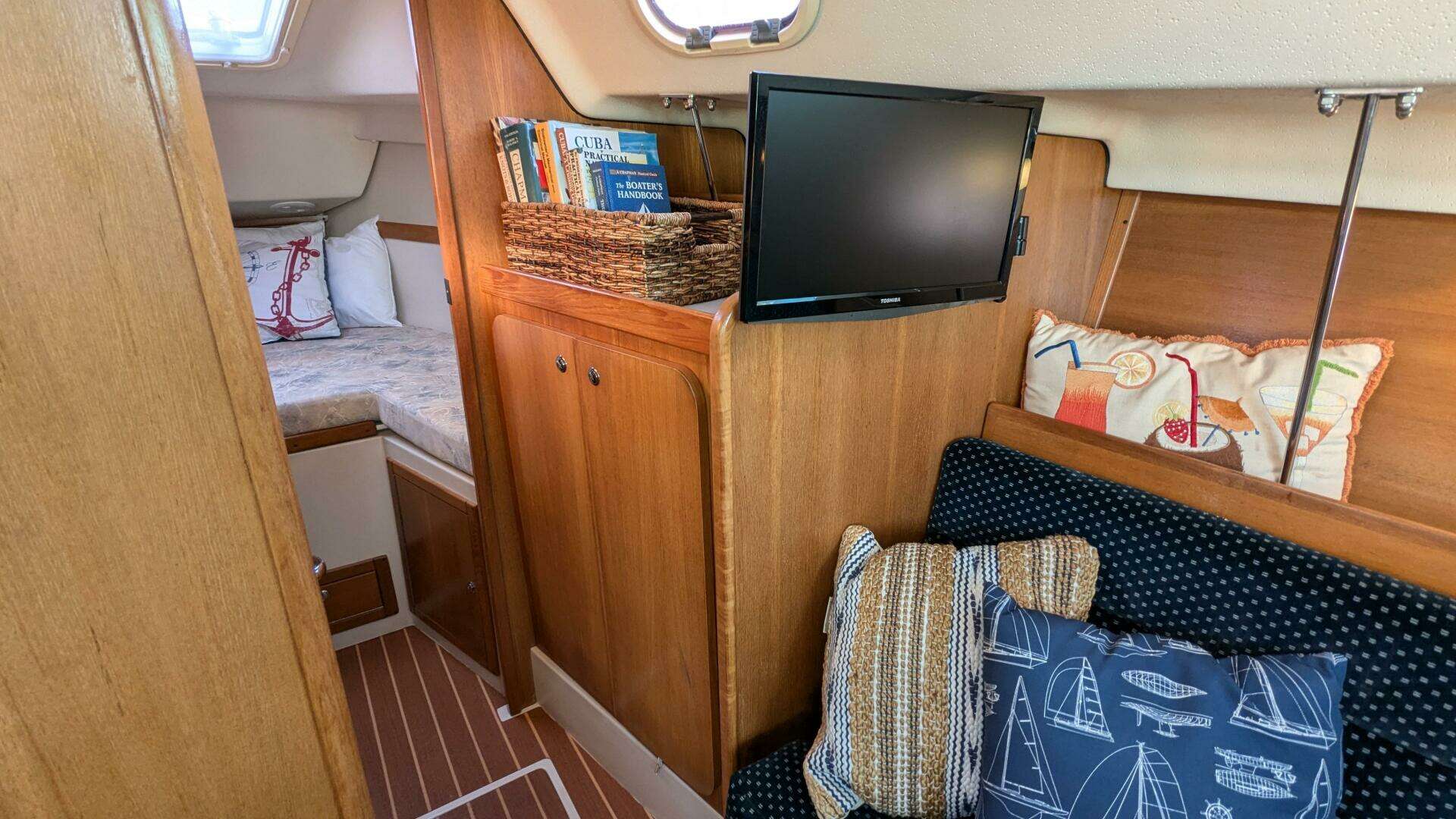 2007 Catalina 309 - Image 50
