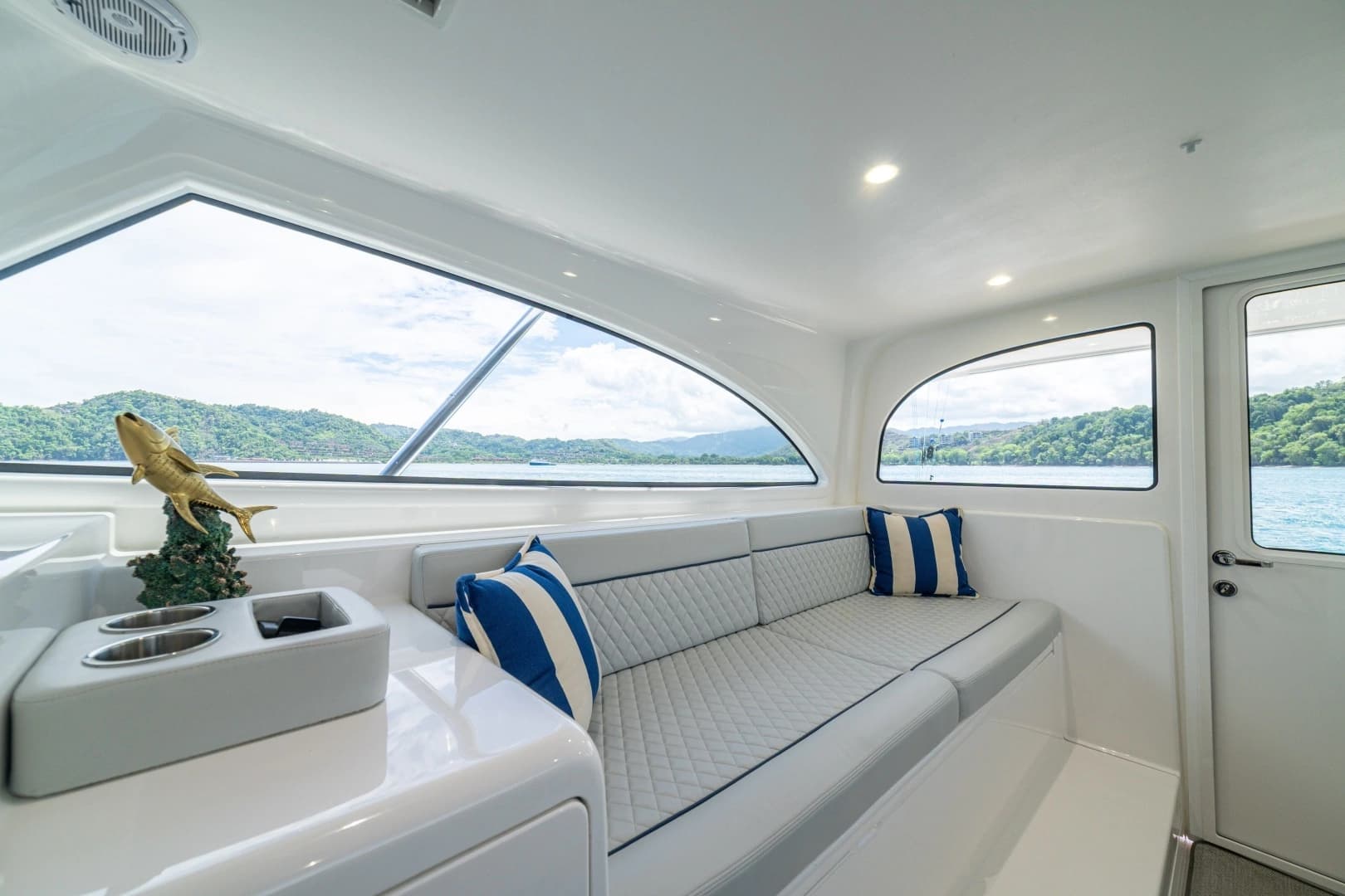 2023 Viking 46 Billfish - Image 7