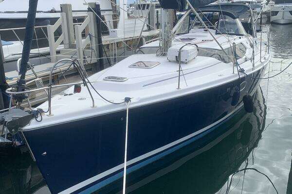 2011 Hunter 45DS - Image 1