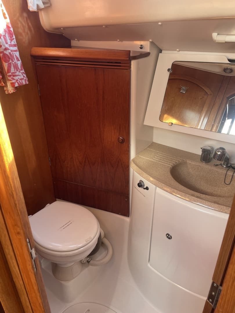 2006 Jeanneau Sun Odyssey - Image 17