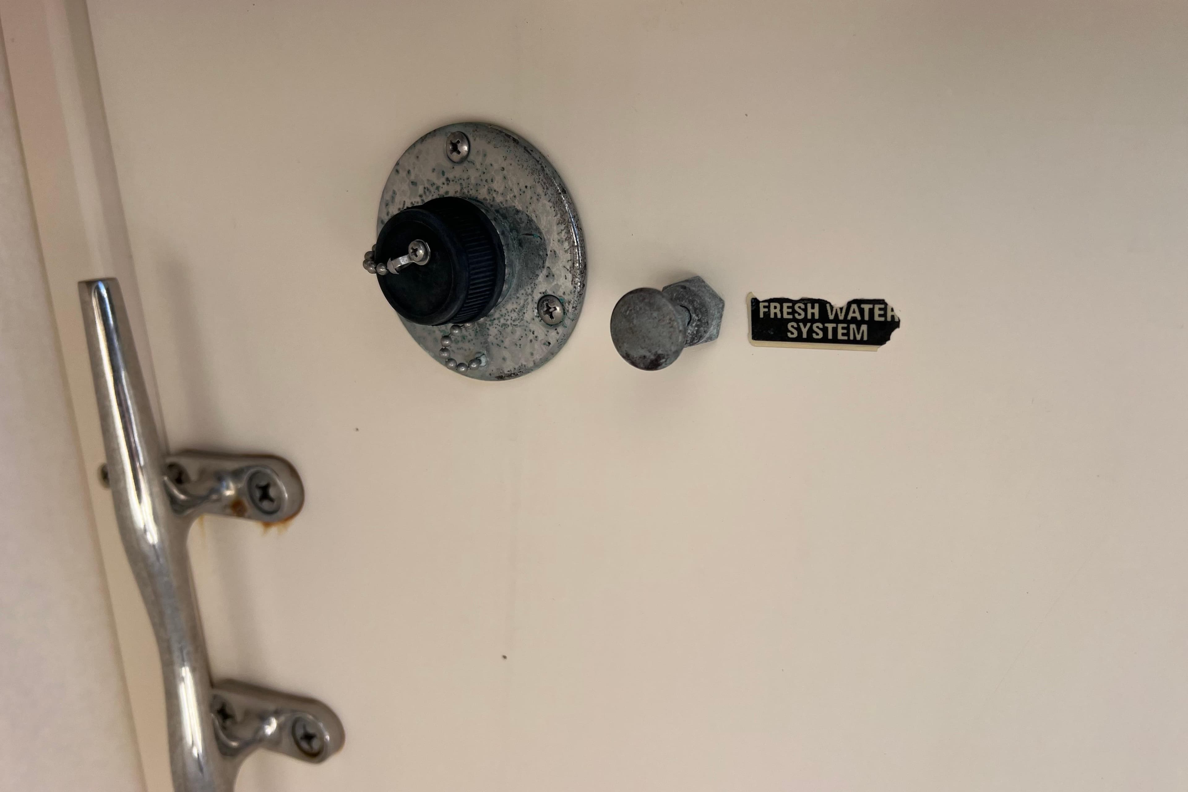 Fresh water system control on 2005 Parker 2510 Walkaround boat.