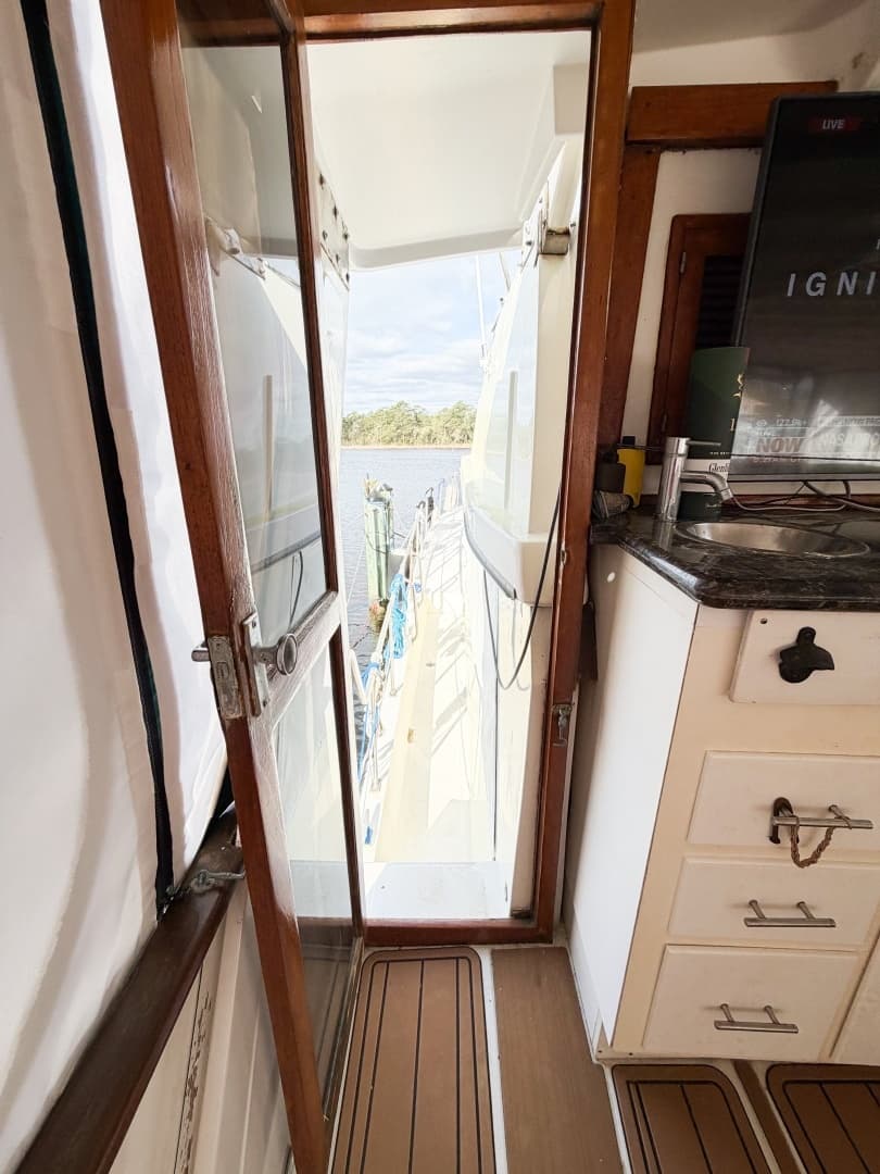 1989 Jefferson Marquesa 52 - Image 28