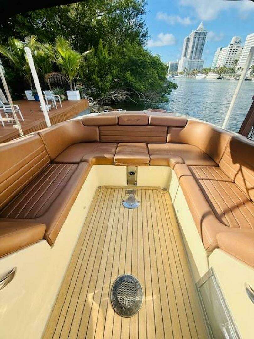 2015 Chris-Craft Launch 32 - Image 12