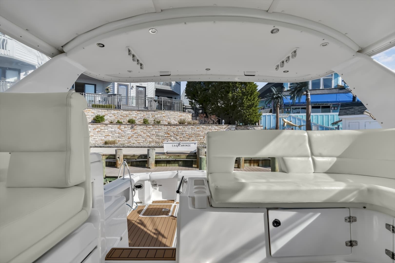 2002 Tiara Yachts 4100 Open - Image 31