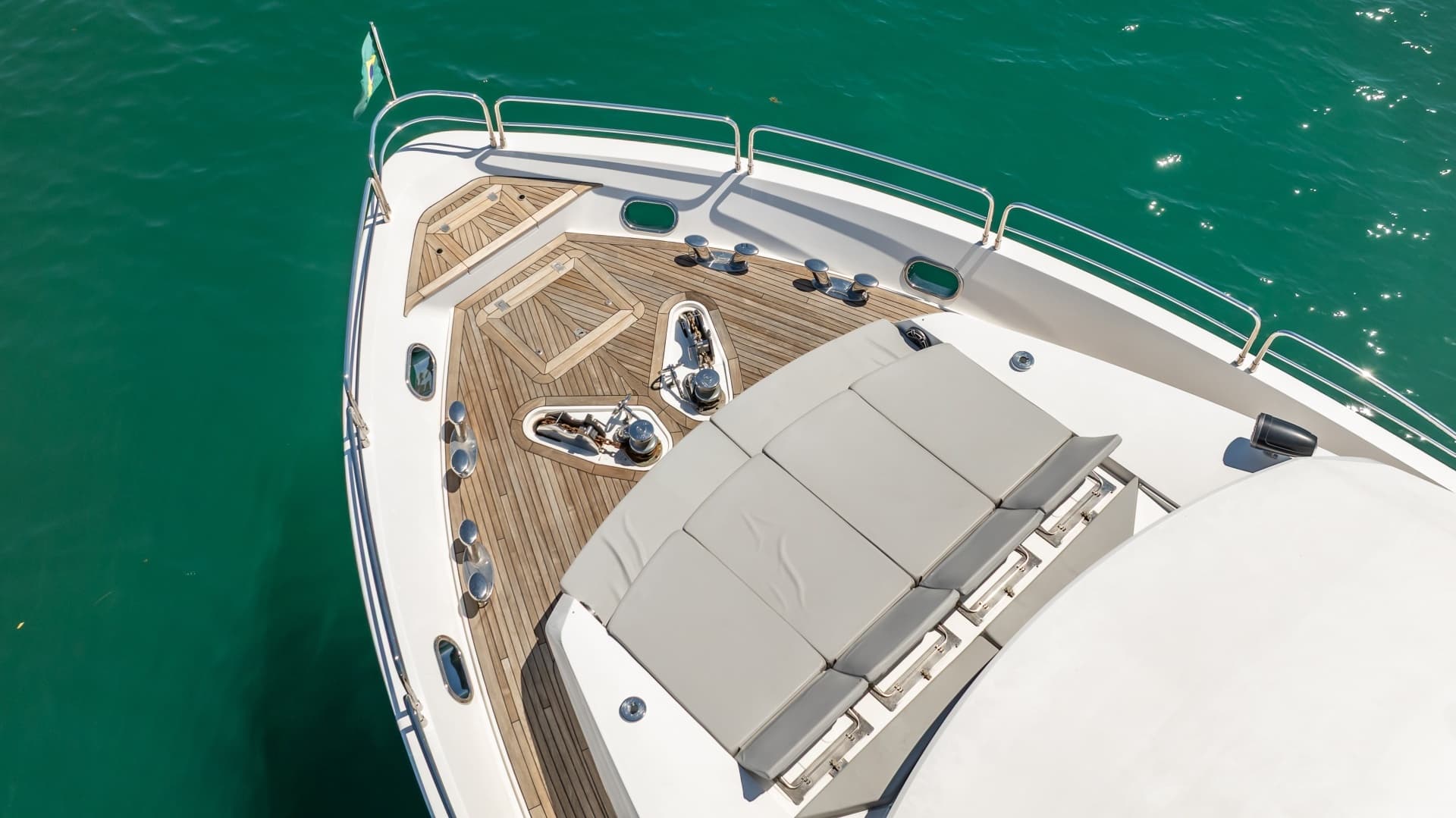 2010 Sunseeker 34 Metre Yacht - Image 12