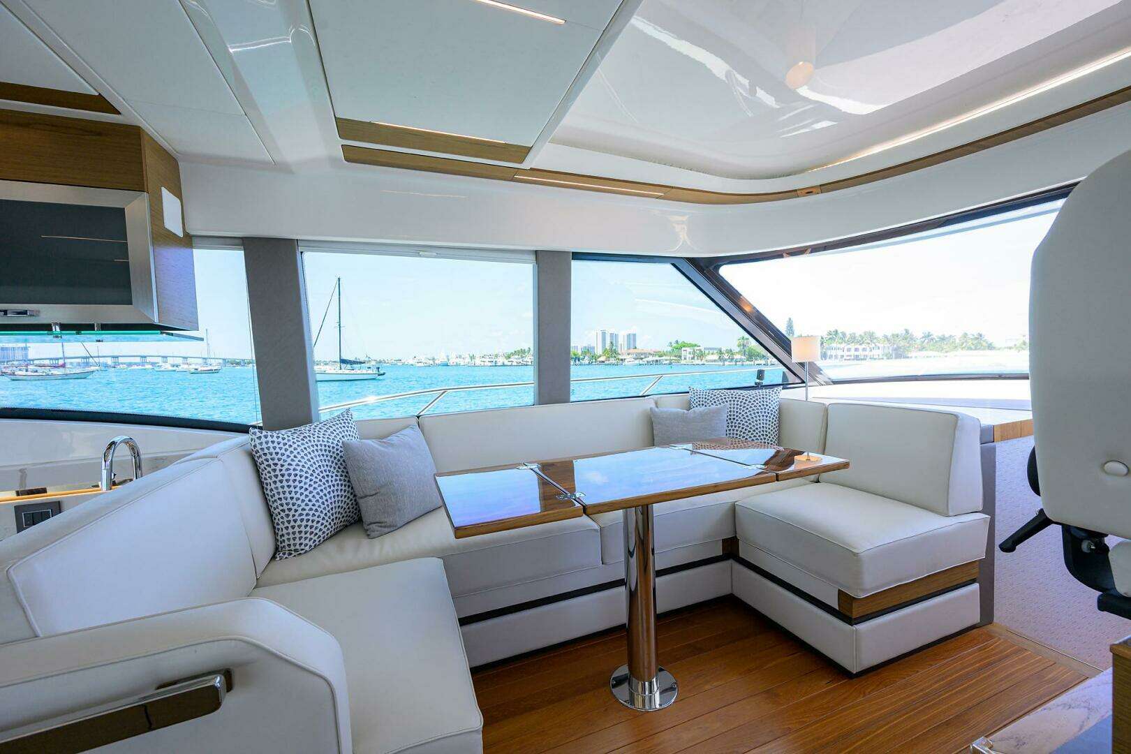 2023 Tiara Yachts C49 - Image 9