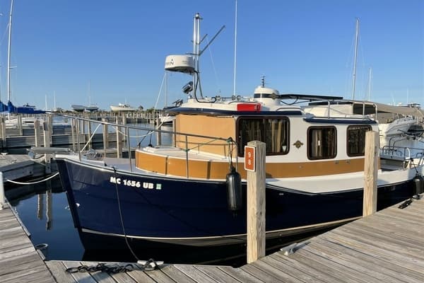 2015 Ranger Tugs R-27 - Image 1