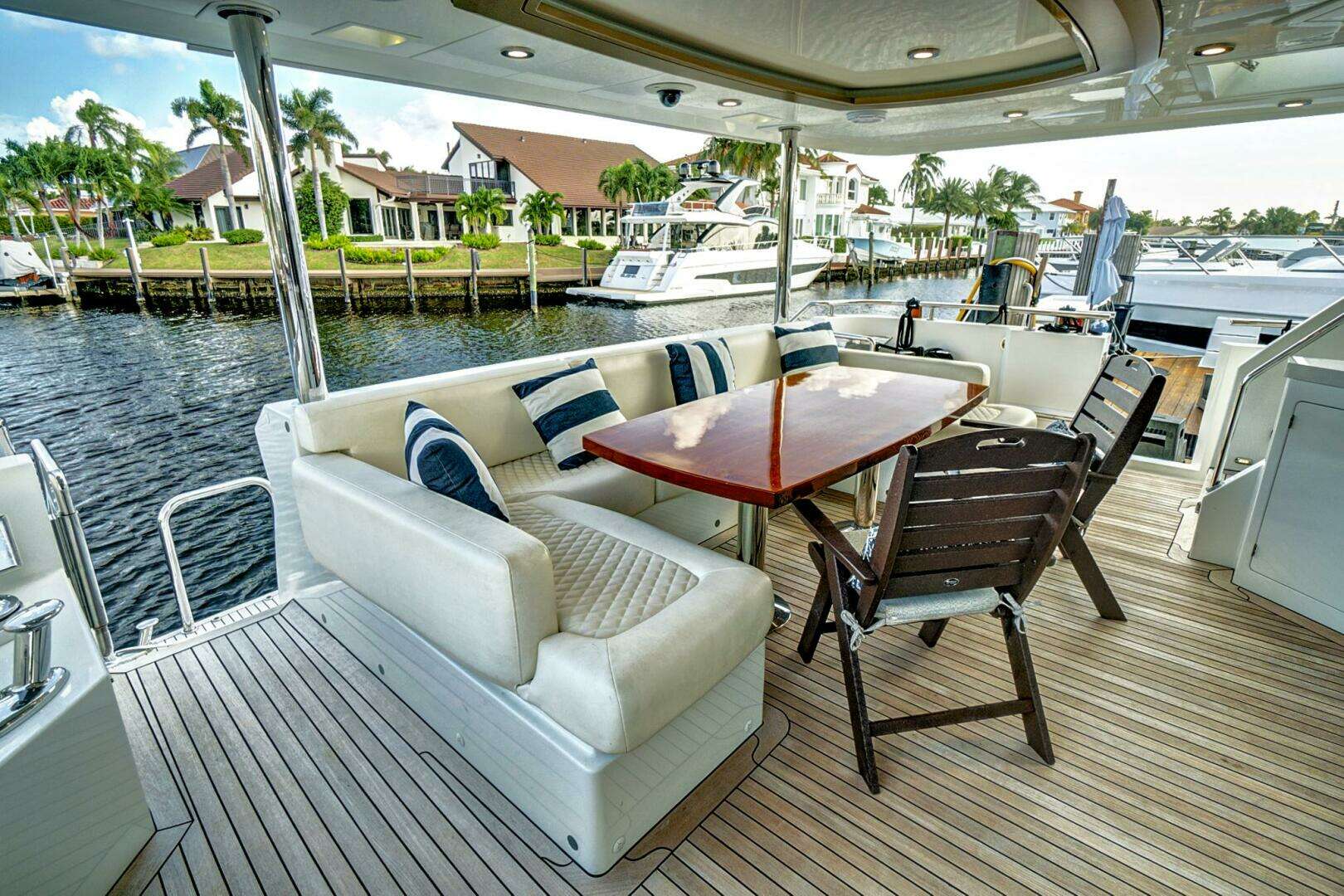 2016 Ocean Alexander 85 E - Image 54