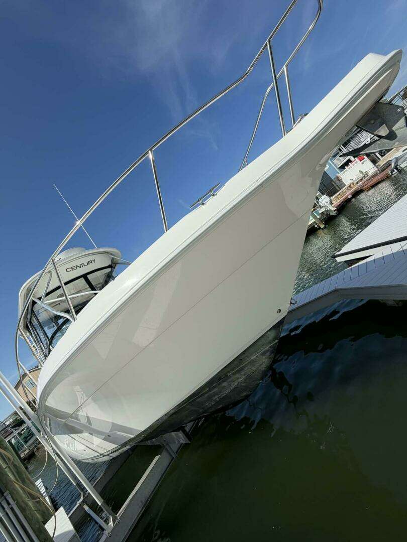 2007 Century 3200 WA - Image 11