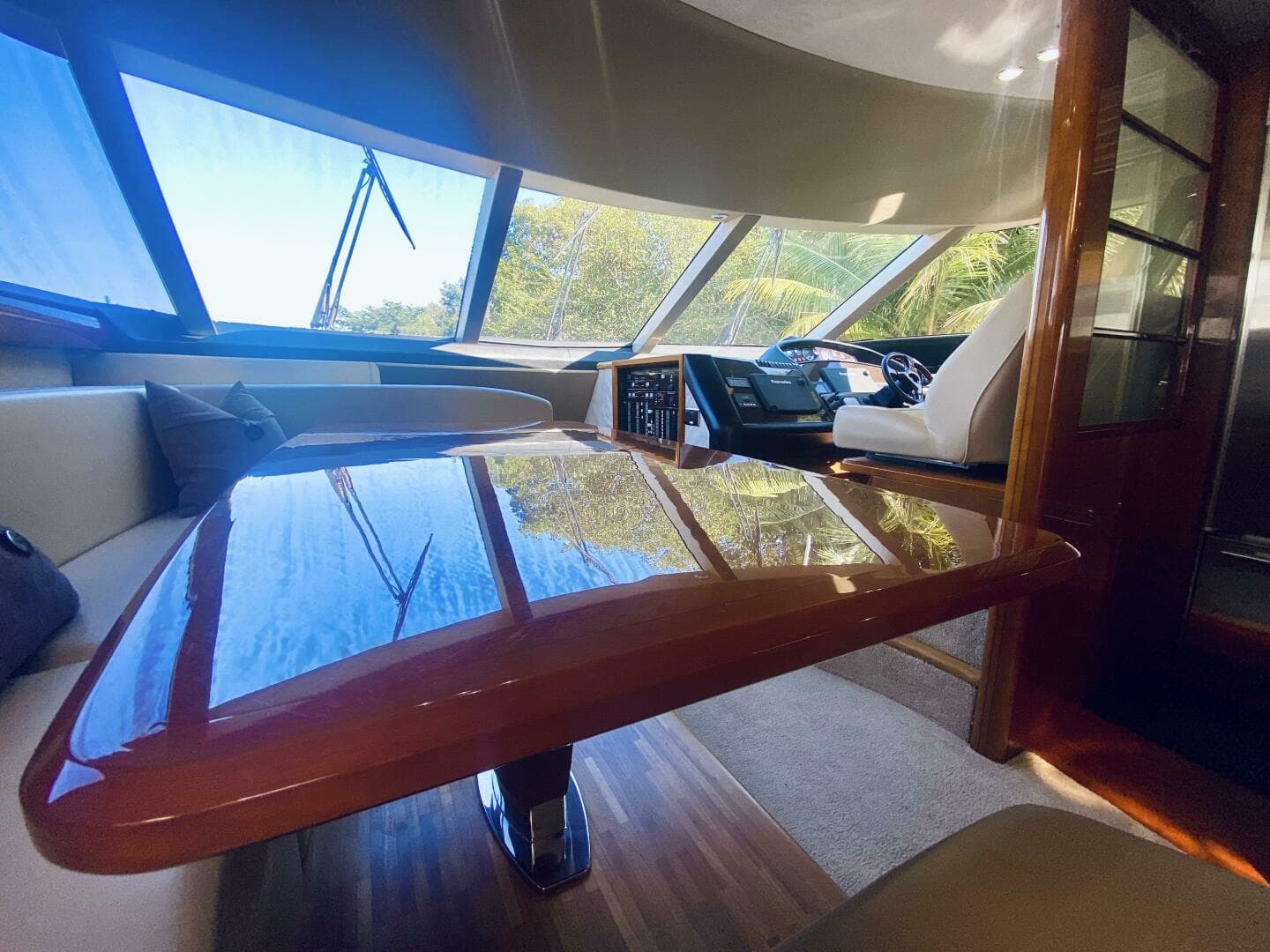 2006 Viking Princess Sport Cruiser - Image 16