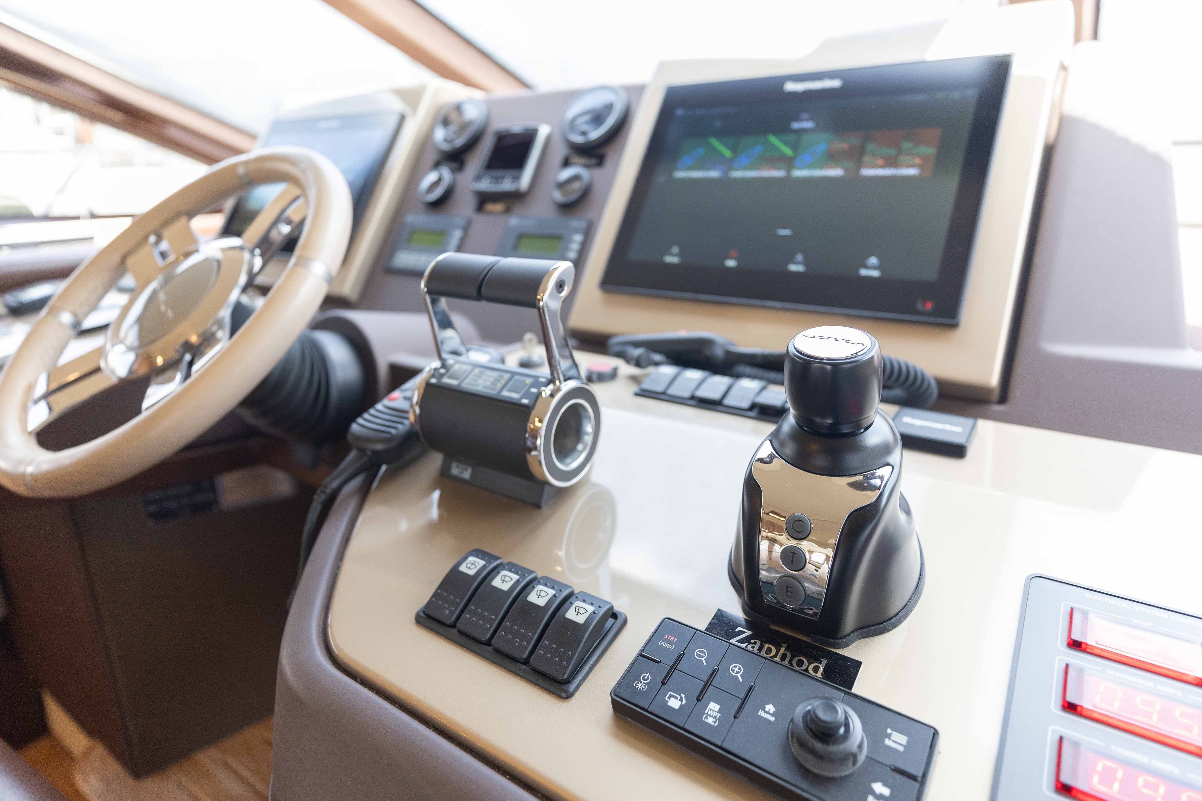 2014 Azimut 60 - 52