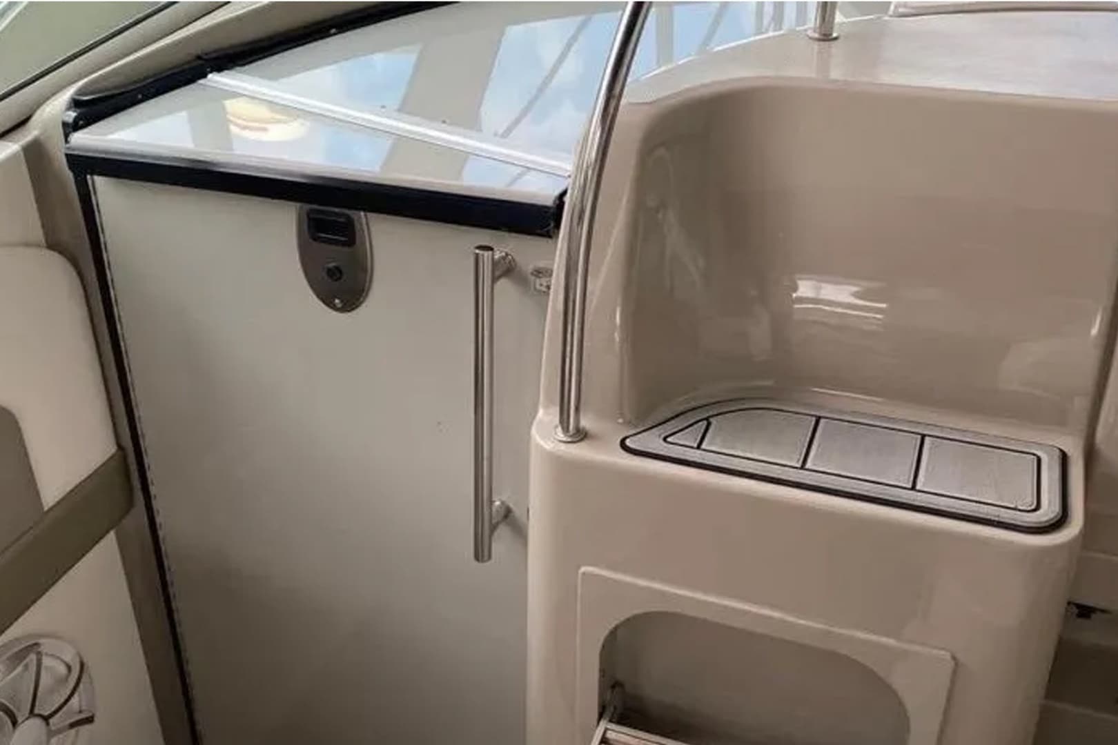 2006 Sea Ray 290 Sundancer - Image 25