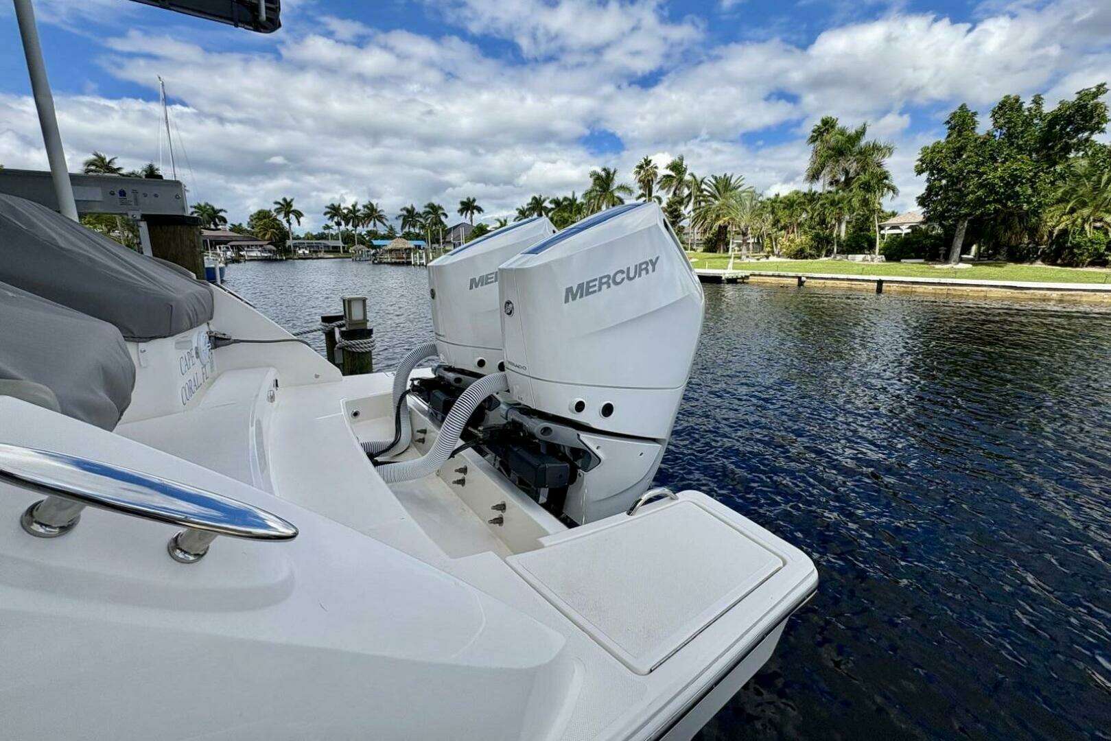 2024 Tiara Sport 34 LX - Image 5