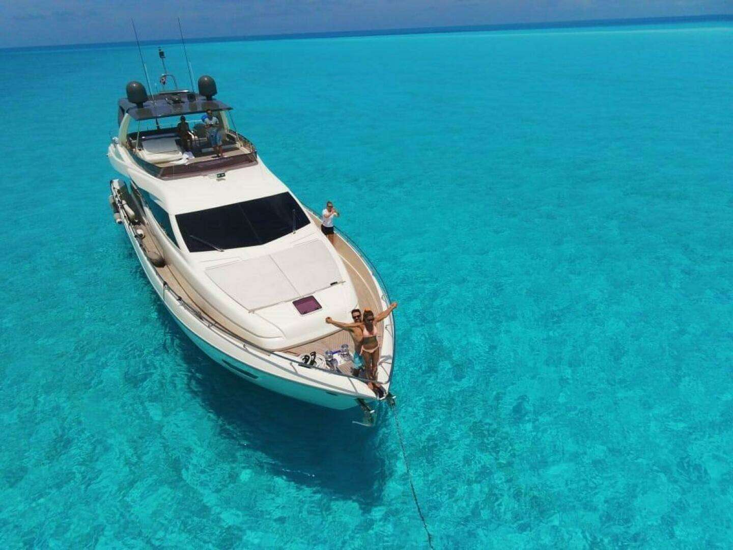2017 Ferretti Yachts 750 - Image 16