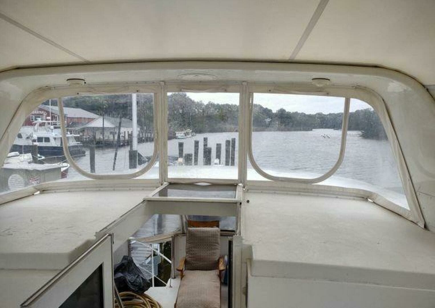 1996 Hatteras 50' Sport Deck - Image 82