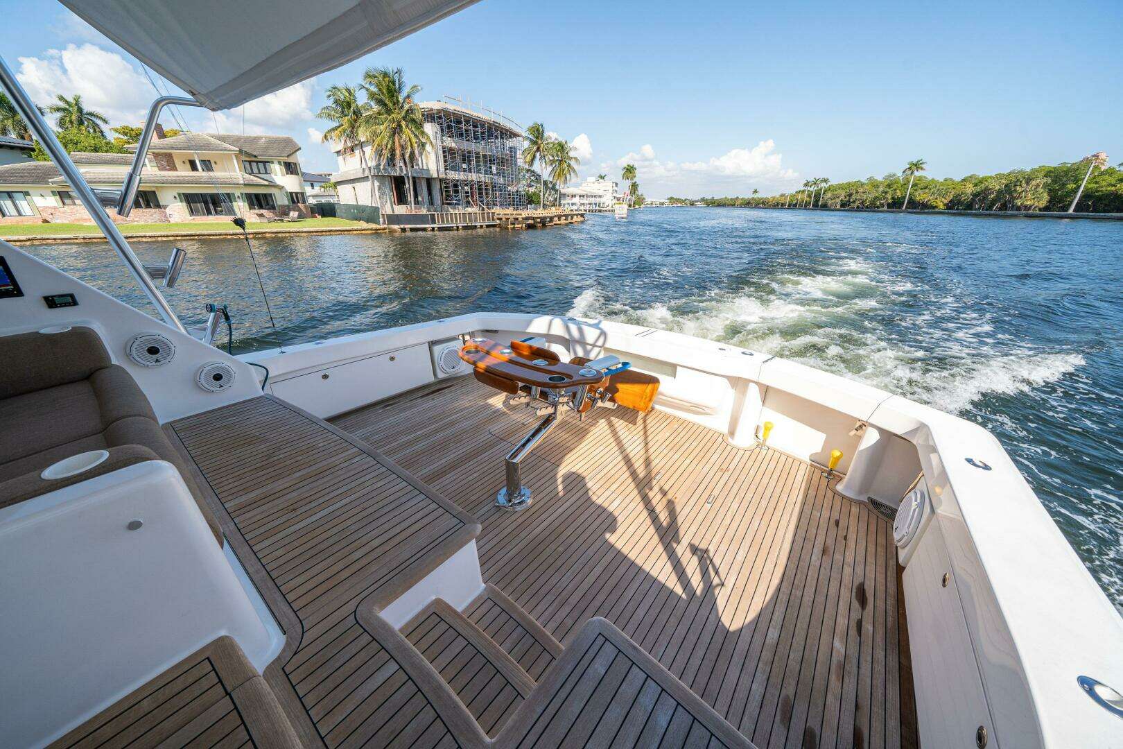 2006 Viking 68 Convertible - Image 54