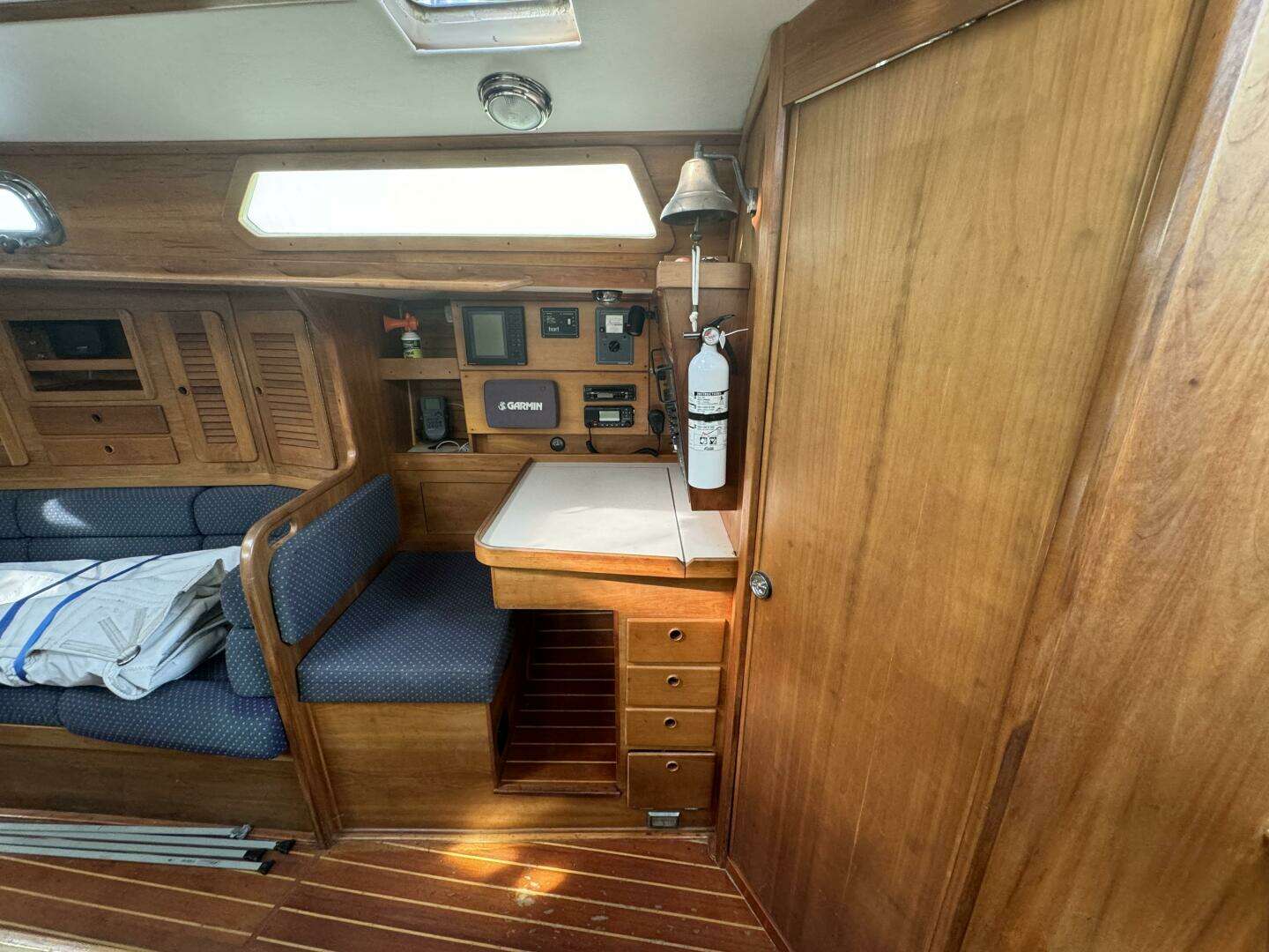 1996 Sabre 425 - Image 41