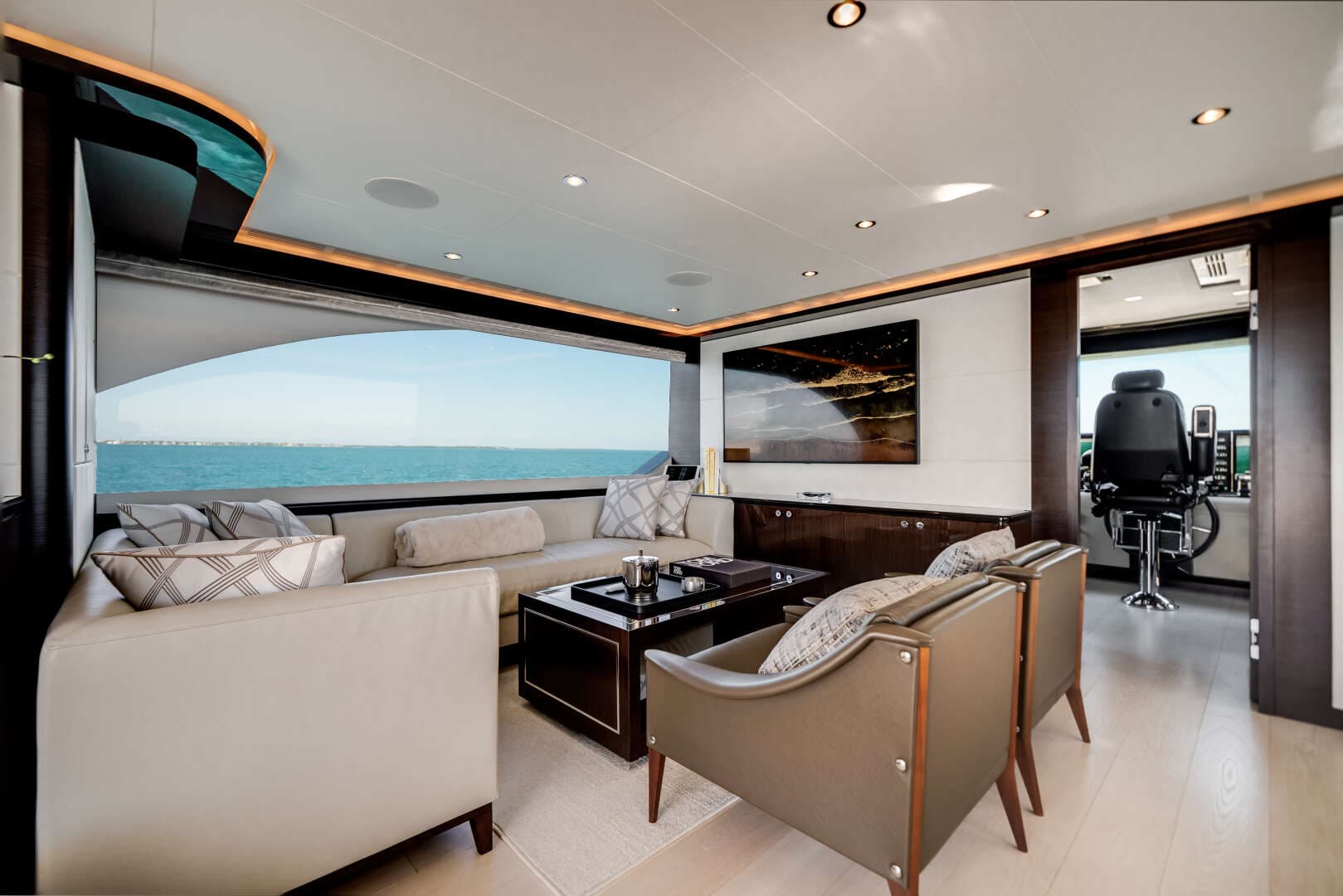 2022 Ocean Alexander 37L - Image 69