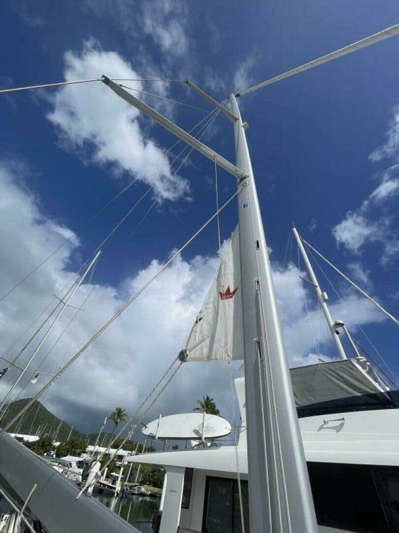 2022 Jeanneau Sun Odyssey 490 - Image 12