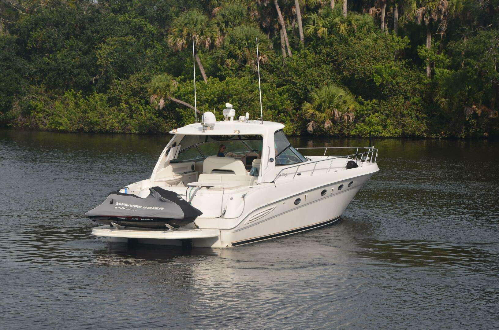 2001 Sea Ray 460 Sundancer - Image 11