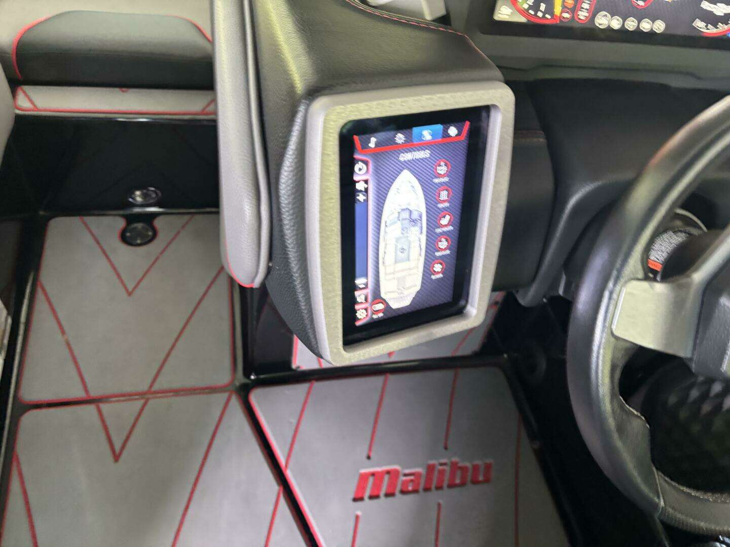 2022 Malibu 23 LSV - Image 66
