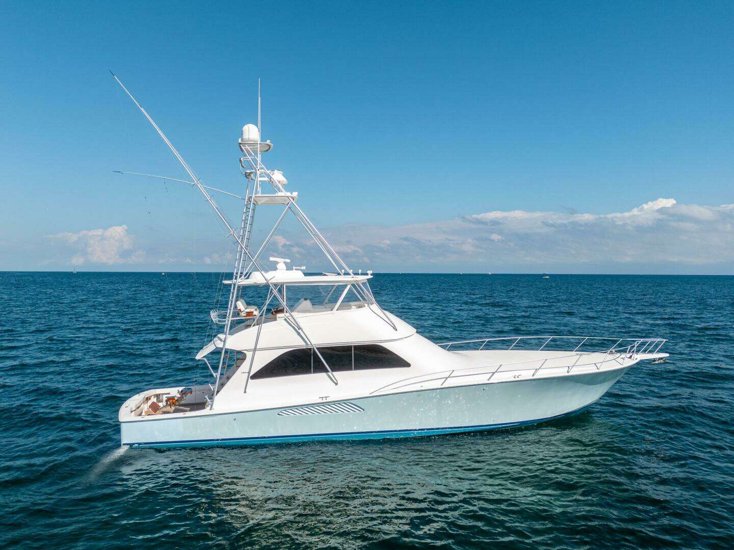 2006 Viking 68 Convertible - Image 7