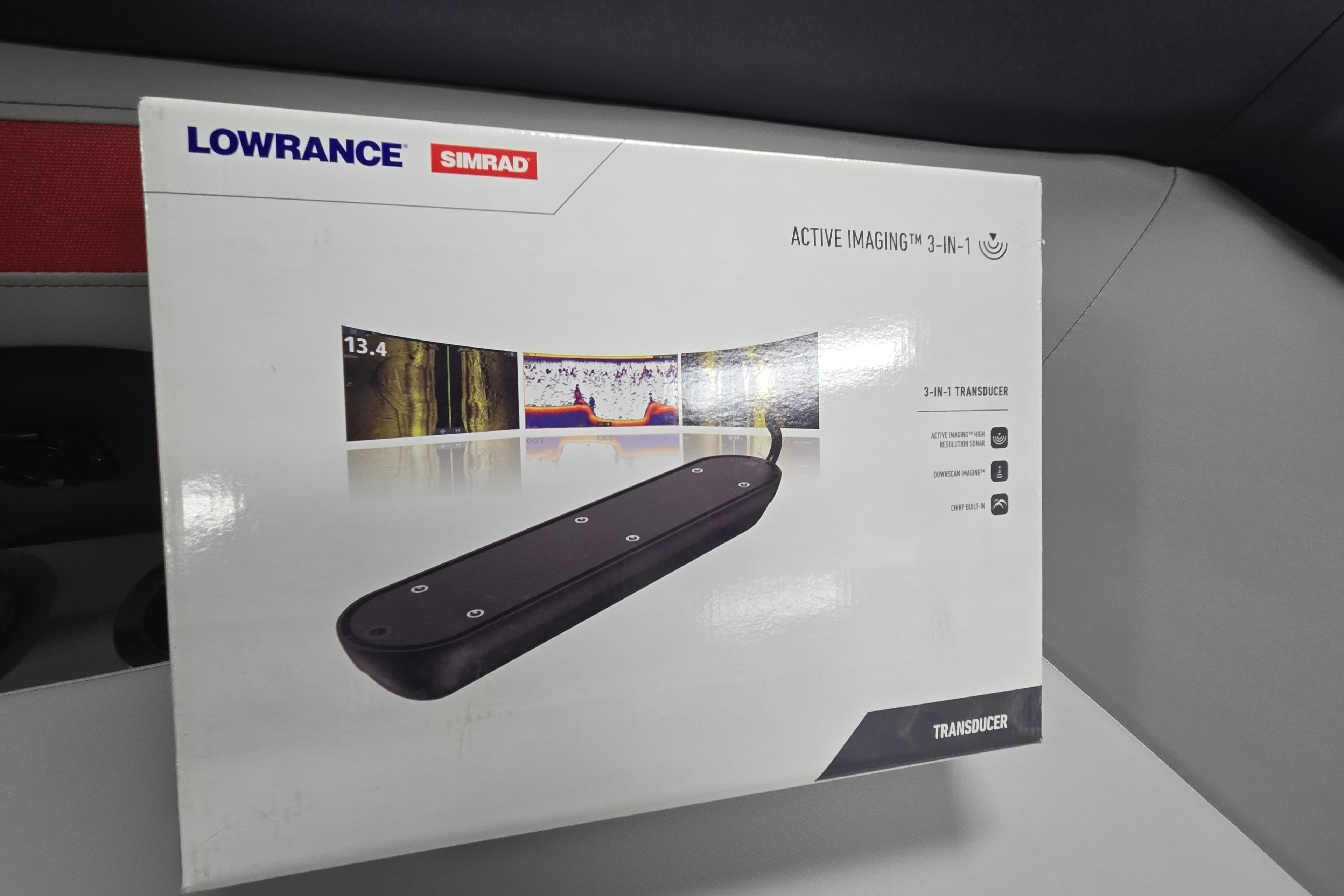 Box of Lowrance Simrad Active Imaging 3-in-1 transducer for Princecraft Ventura 230 WRL 2026.