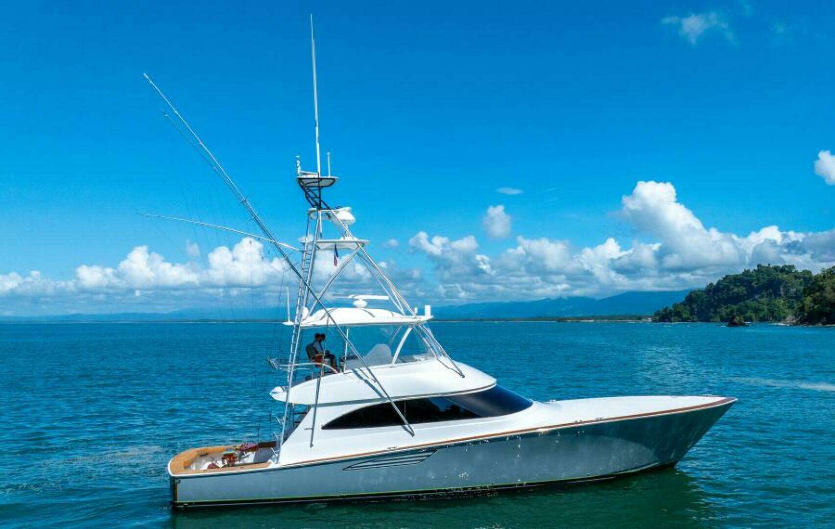 2017 Viking 62 Convertible - Image 66