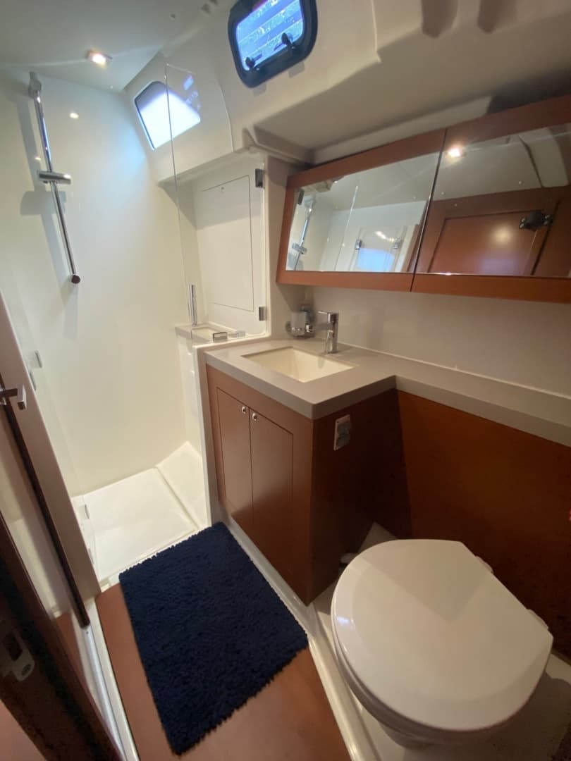 2019 Beneteau 51.1 - Image 15
