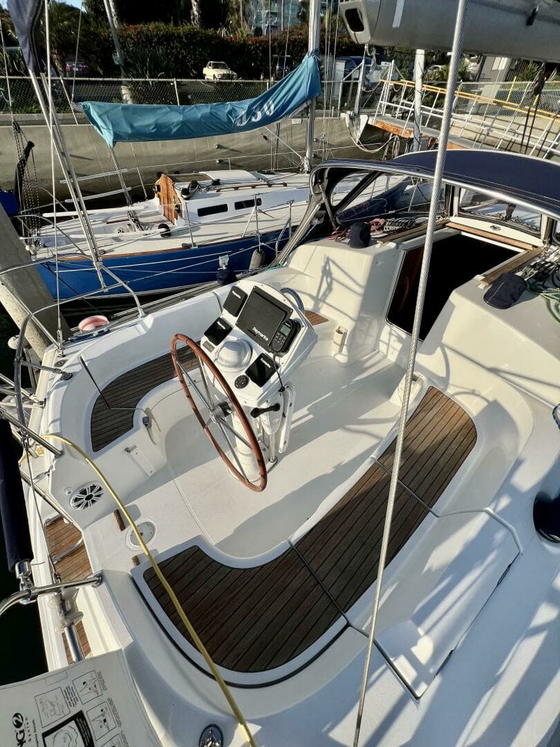 2005 Jeanneau Sun Odyssey 35 - Image 26