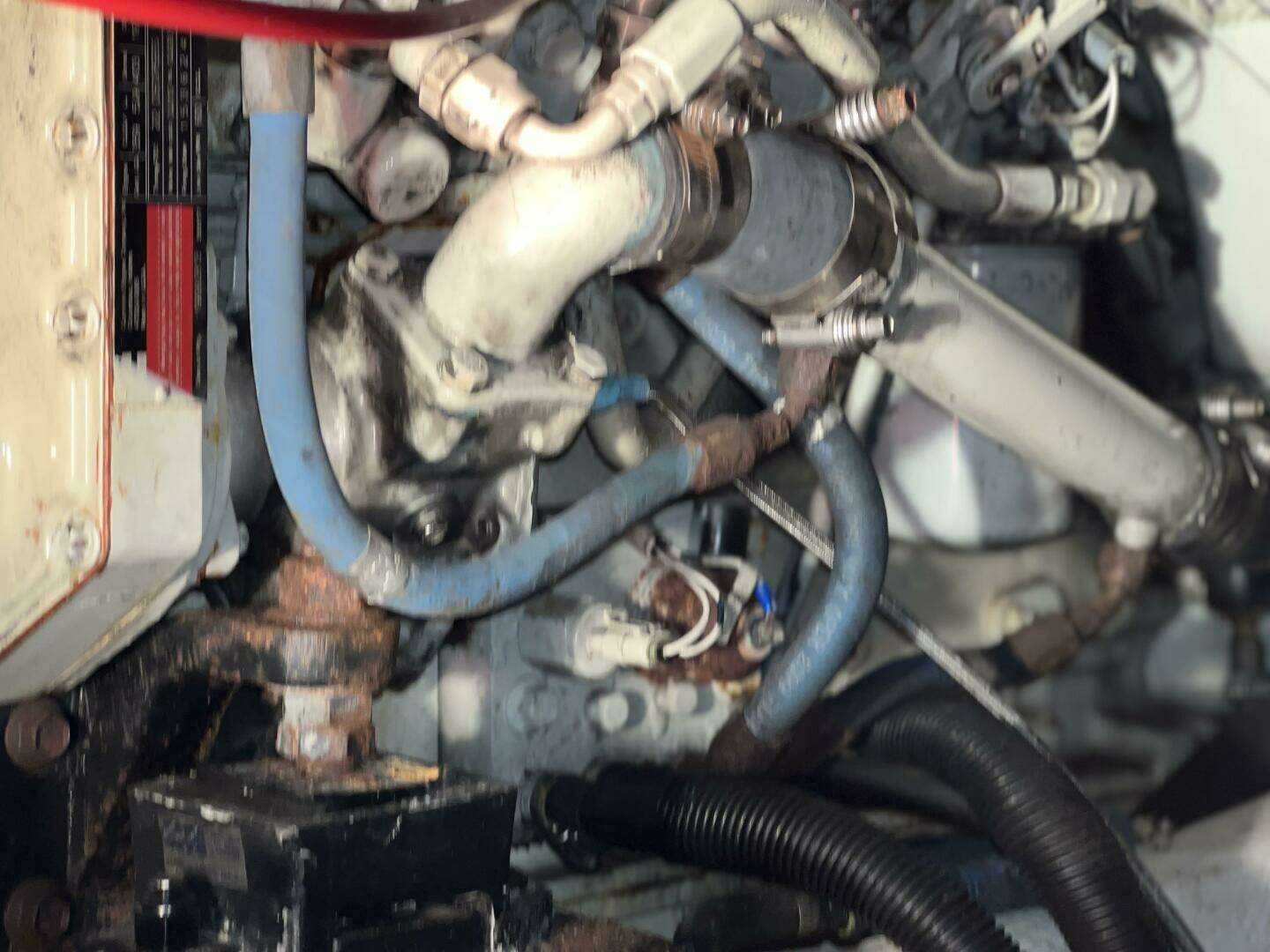2000 Bayliner 4788 - Image 32