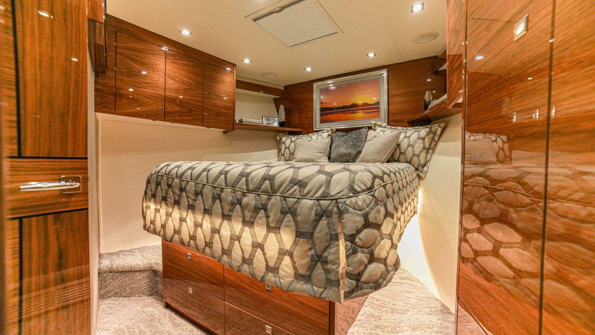 2023 Viking 72 Convertible - Image 53