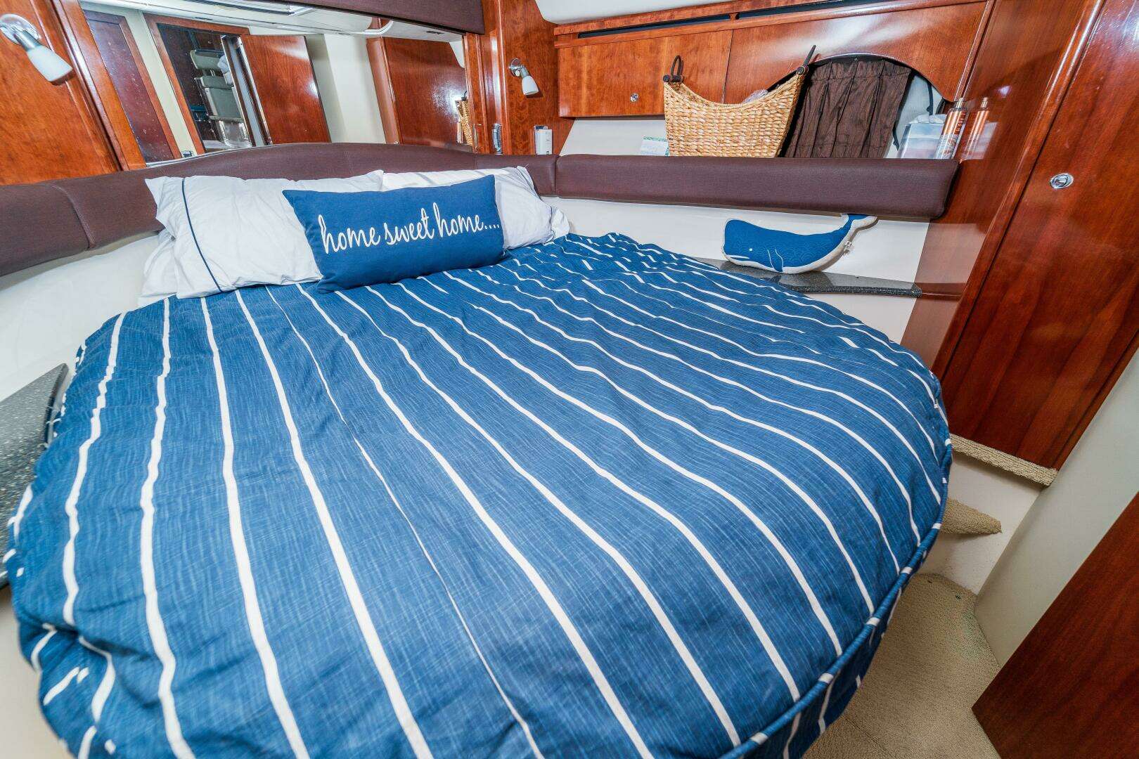2009 Meridian 441 Sedan - Image 43