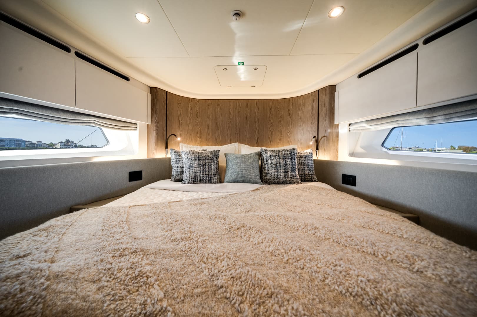 2024 Azimut 53 FLY - Image 25