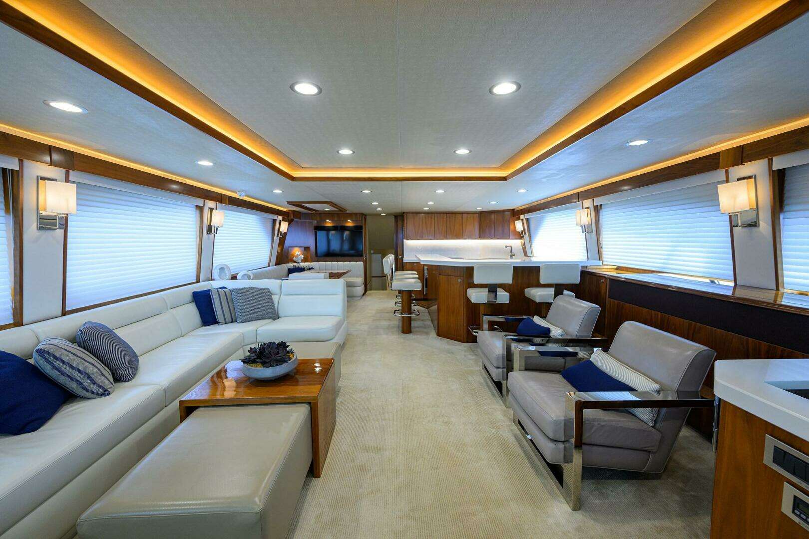 2017 Viking 92 Enclosed Bridge - Image 33